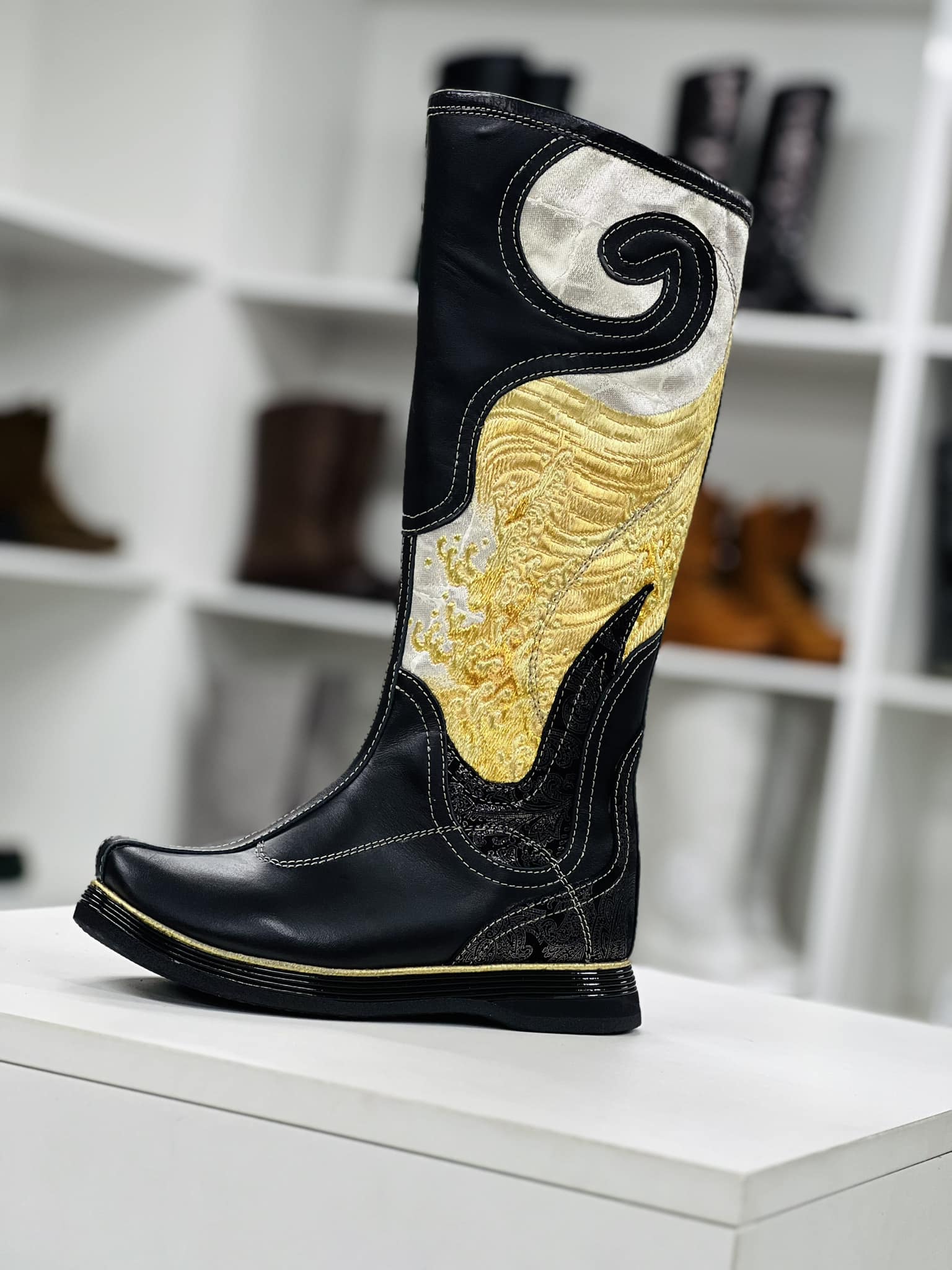 NEMOOL shoes